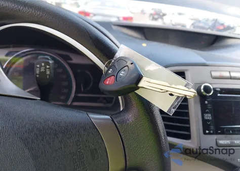 2010 Toyota Venza z USA, uszkodzony, nr VIN 4T3ZA3BB0AU030813